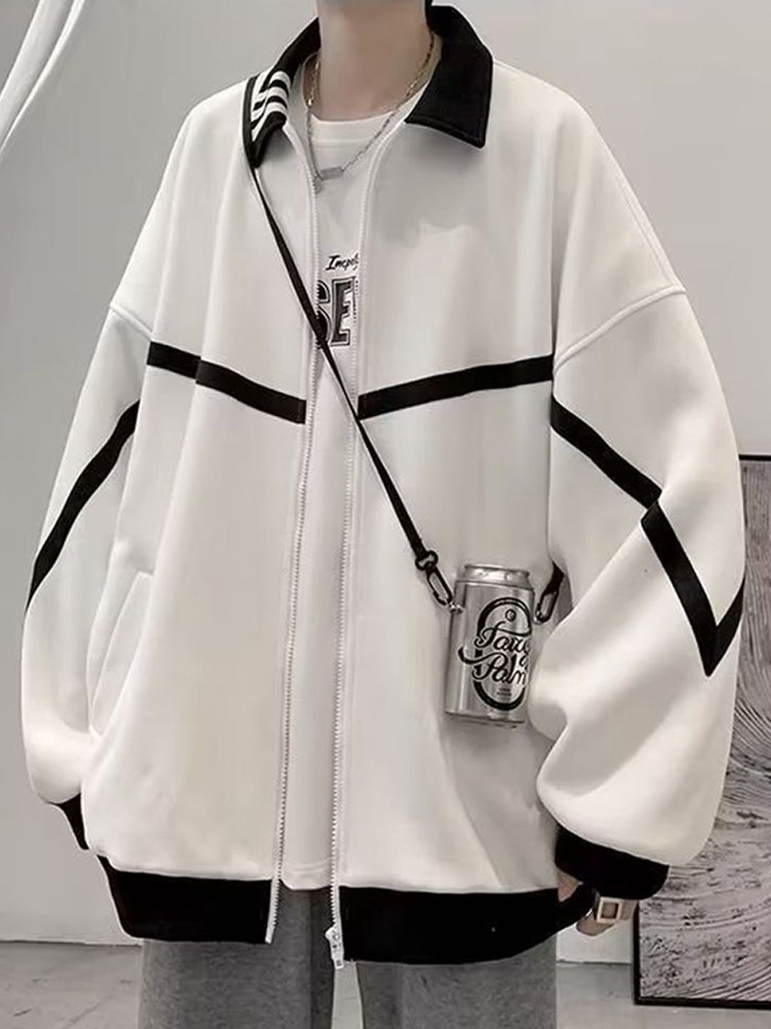 StyleCast x Revolte Men's Casual Colourblocked Regular Jacket with Spread Collar