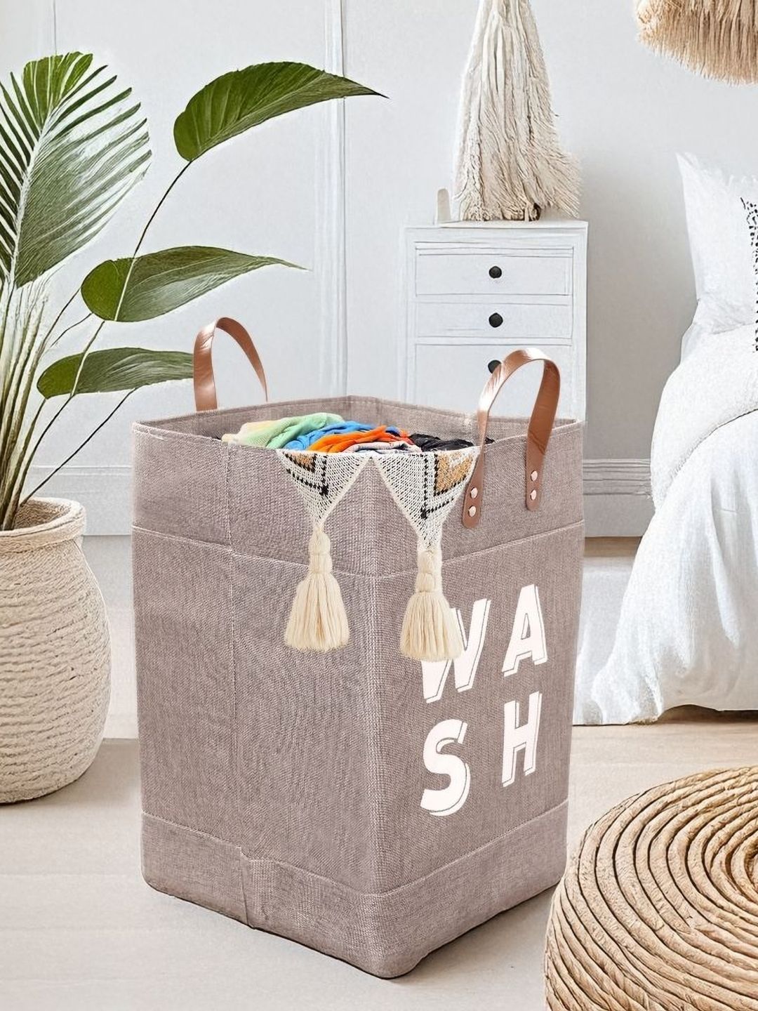 Stylista Brown Printed Durable & Foldable Laundry Bag with Handle