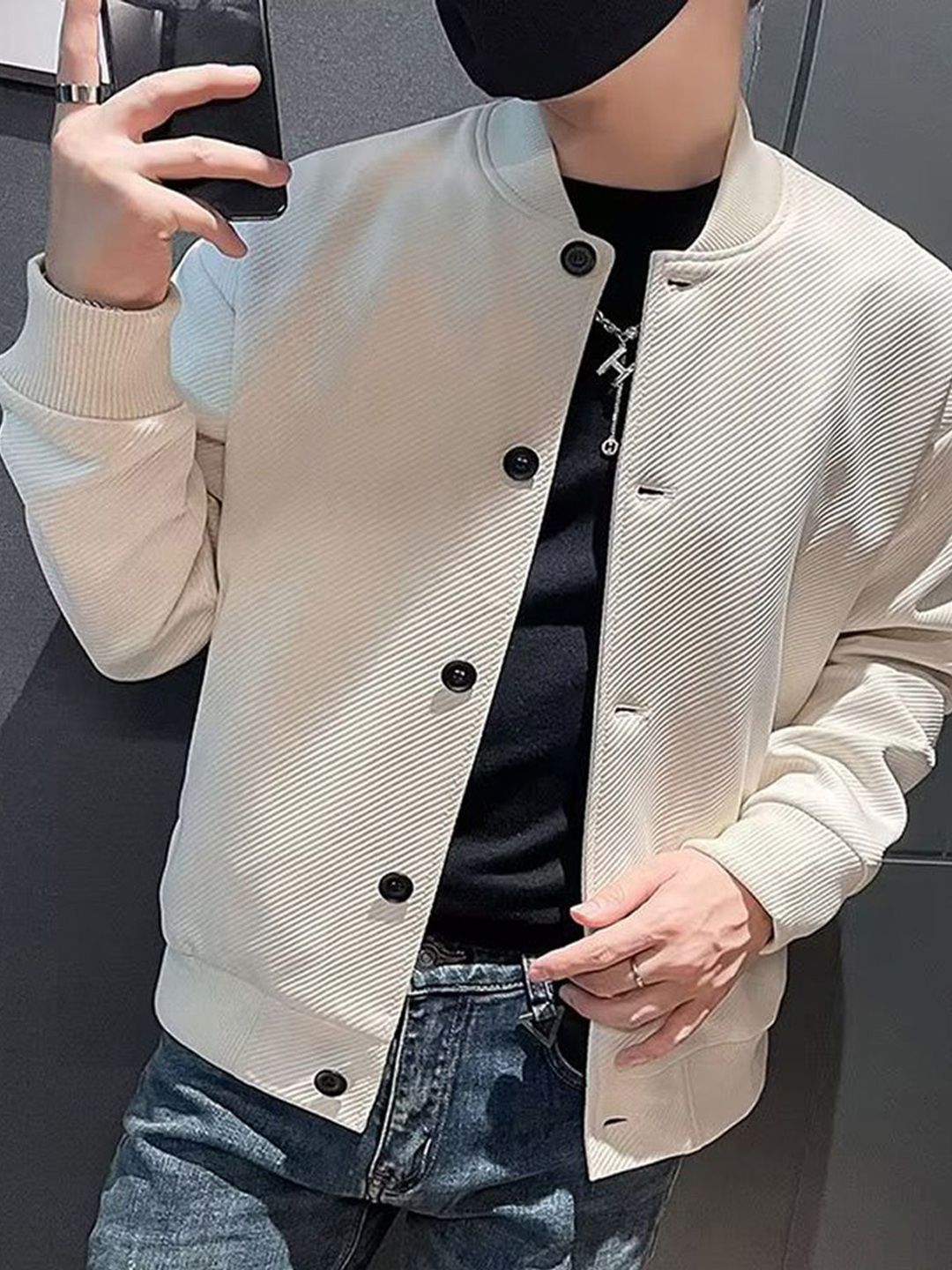 StyleCast x Revolte Men Mandarin Collar Regular Tailored Jacket