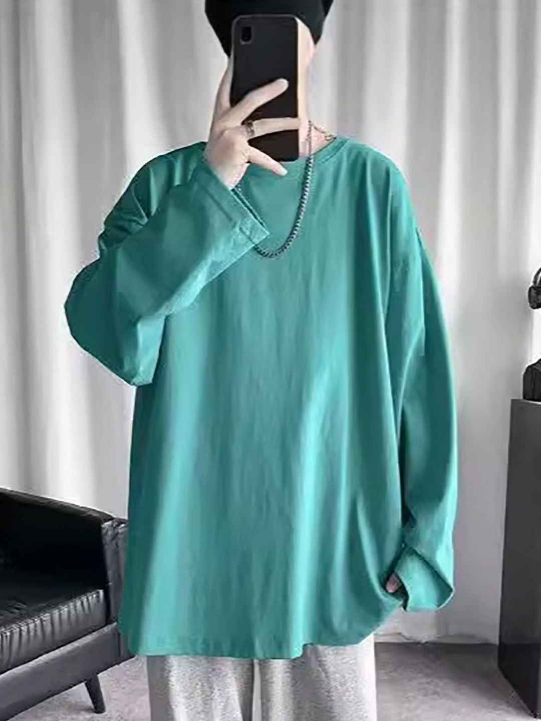 StyleCast x Revolte Men Solid Round Neck Oversized T-shirt
