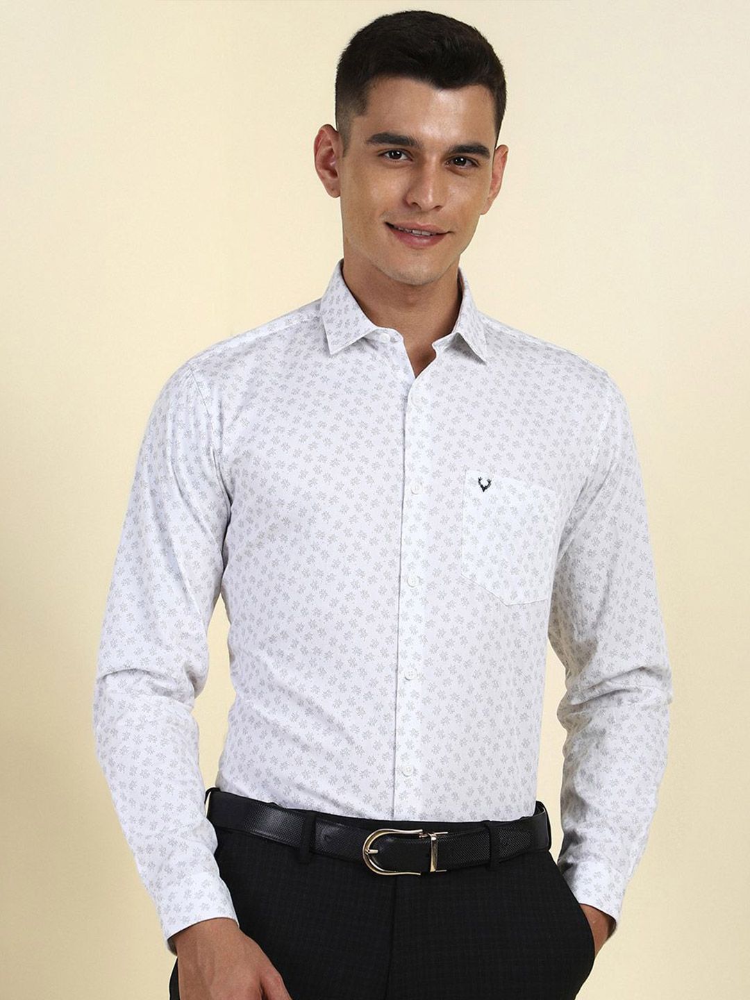 Allen Solly Men Slim Fit Floral Printed Spread Collar Cotton Formal Shirt