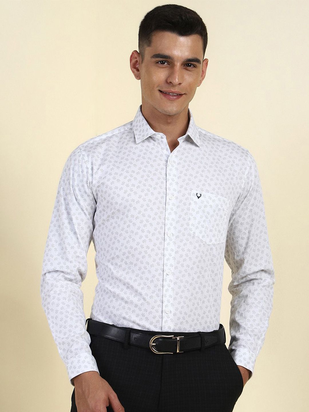 Allen Solly Men Slim Fit Floral Printed Spread Collar Cotton Formal Shirt