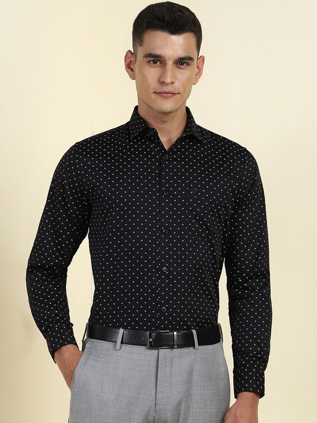 Allen Solly Men Slim Fit Micro Ditsy Printed Spread Collar Cotton Formal Shirt