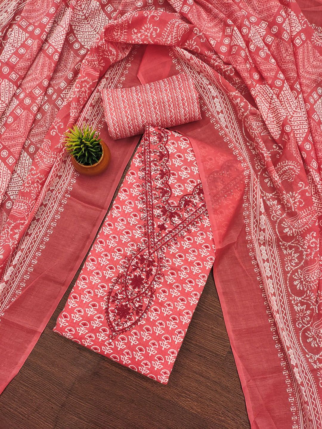 KALINI Floral Printed Unstitched Dress Material
