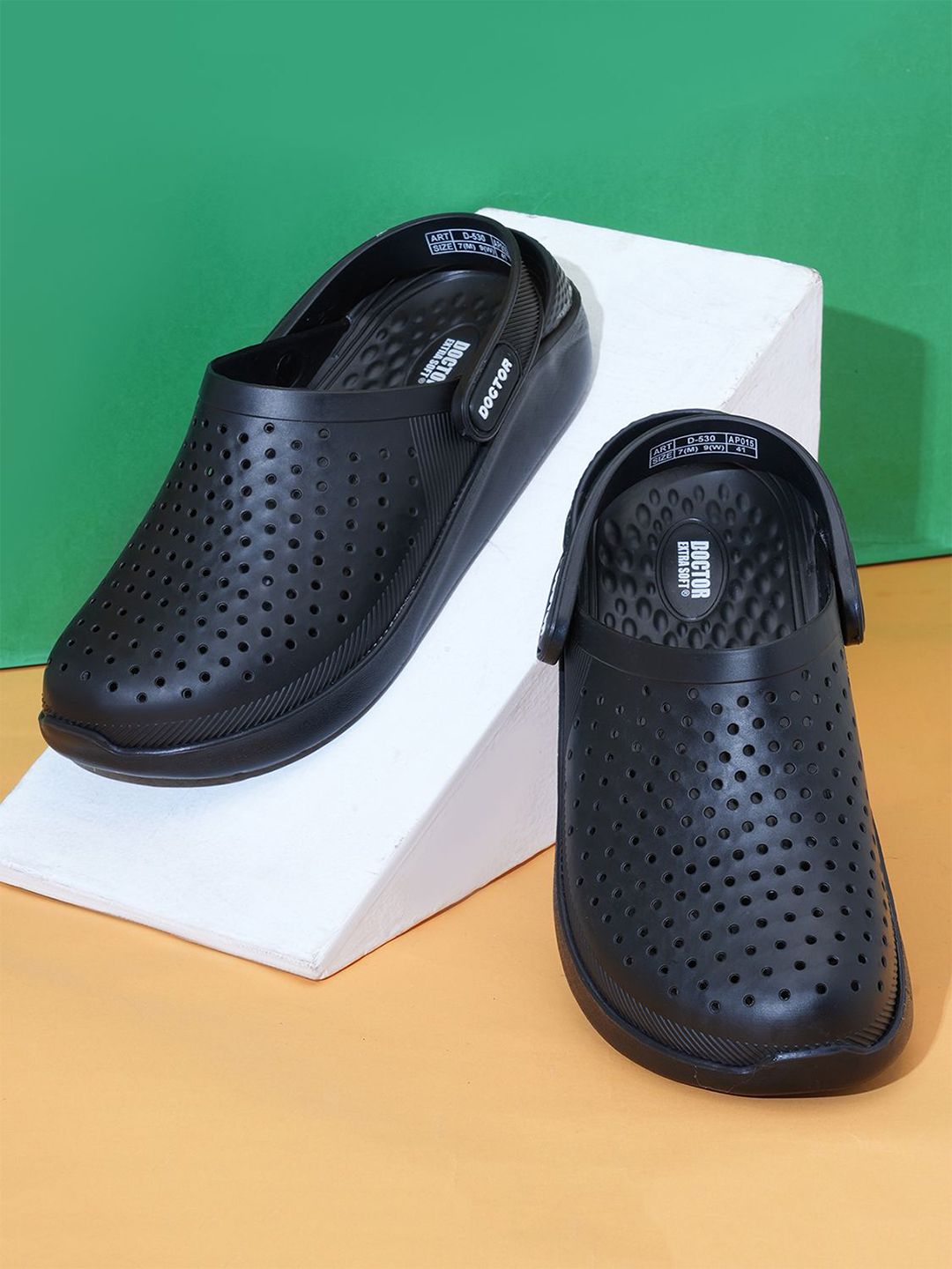 DOCTOR EXTRA SOFT Men Clogs Sandals