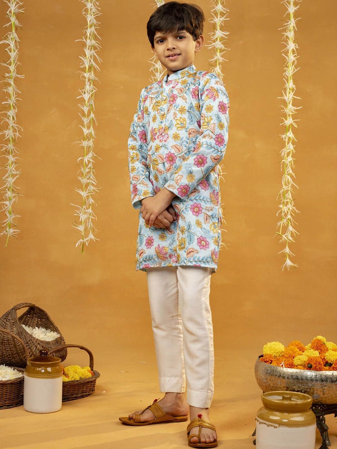 Jilmil Boys Floral Embroidered Regular Silk Crepe Kurta with Pyjamas