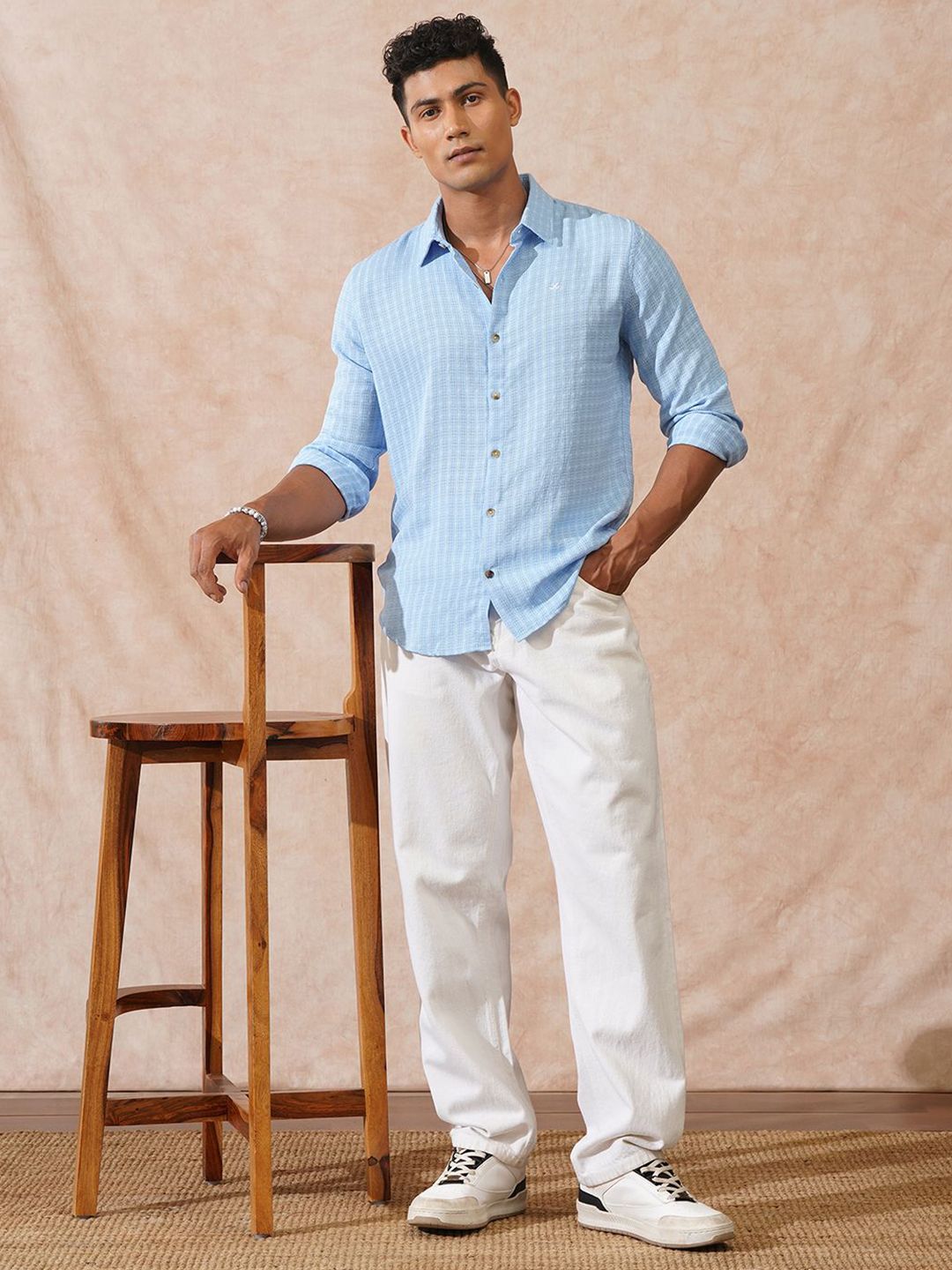 WROGN Men Comfort Slim Fit Casual Shirt