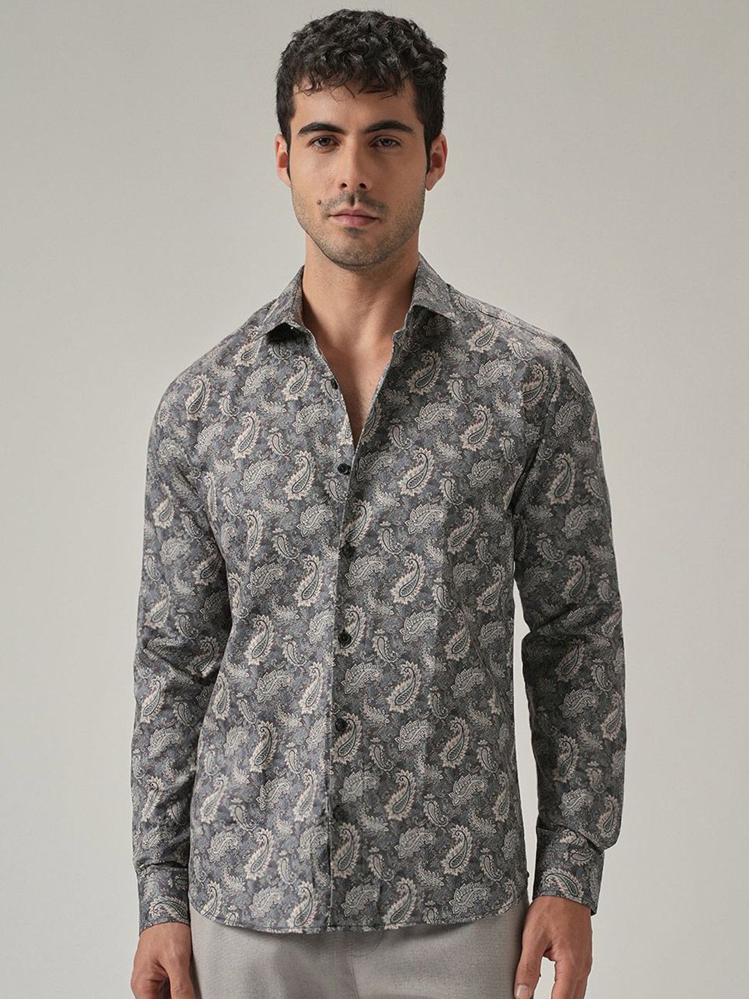 Banana Club Men Cotton Classic Slim Fit Floral Printed Casual Shirt