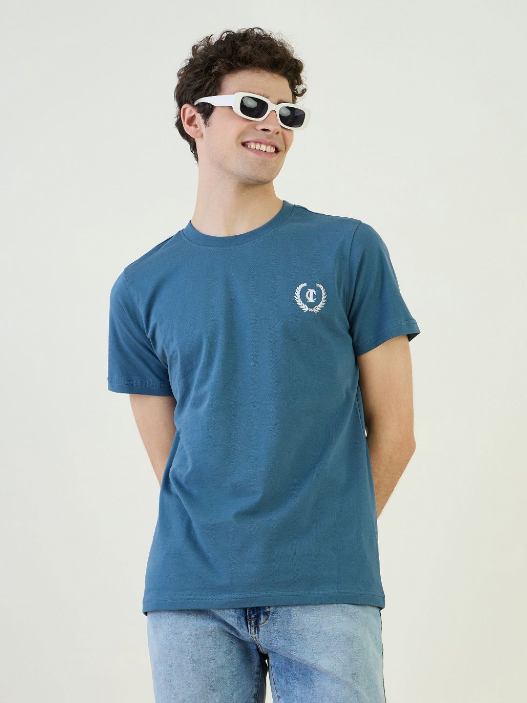 Iconic Mens Solid Crew Neck Regular Fit Stretchable T-Shirt