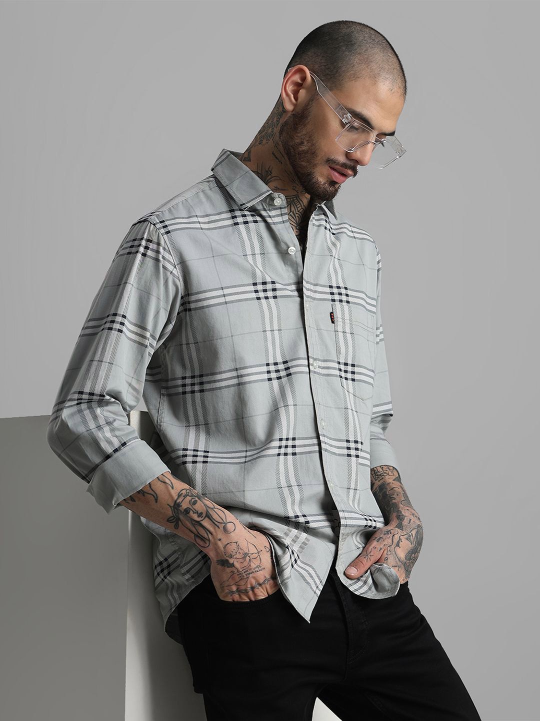 Klub Fox Men Smart Slim Fit Tartan Checks Opaque Printed Casual Shirt