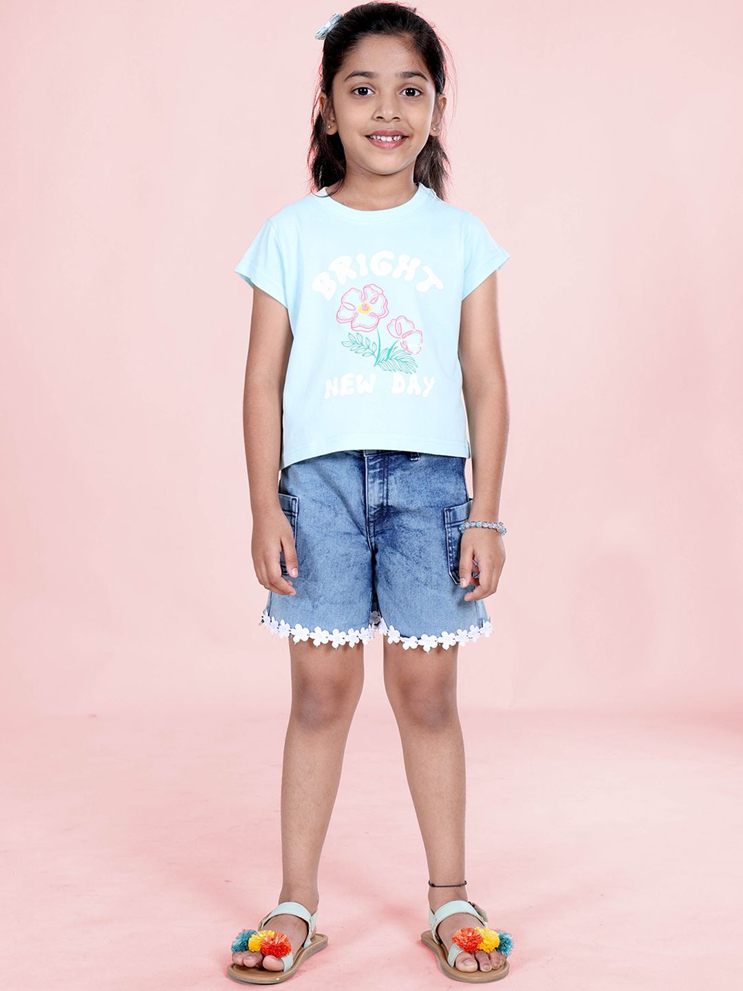 KiddoPanti Printed Top With Shorts