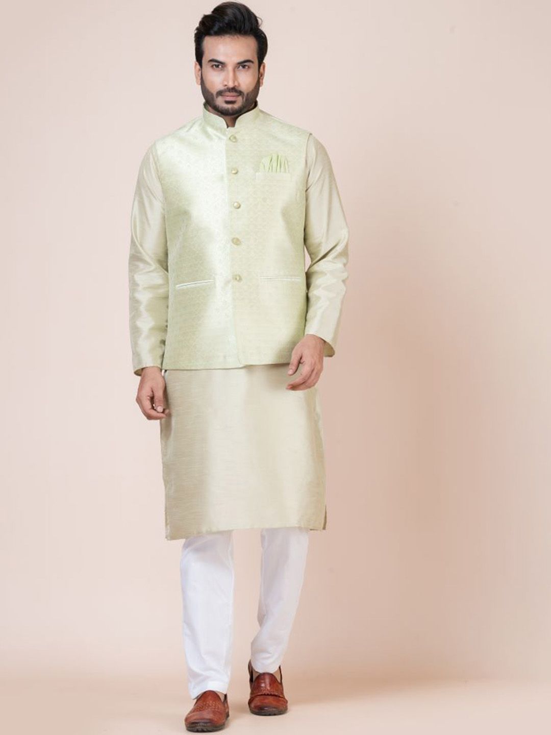 Nawaz's Kurta Mandarin Collar Nehru Jacket