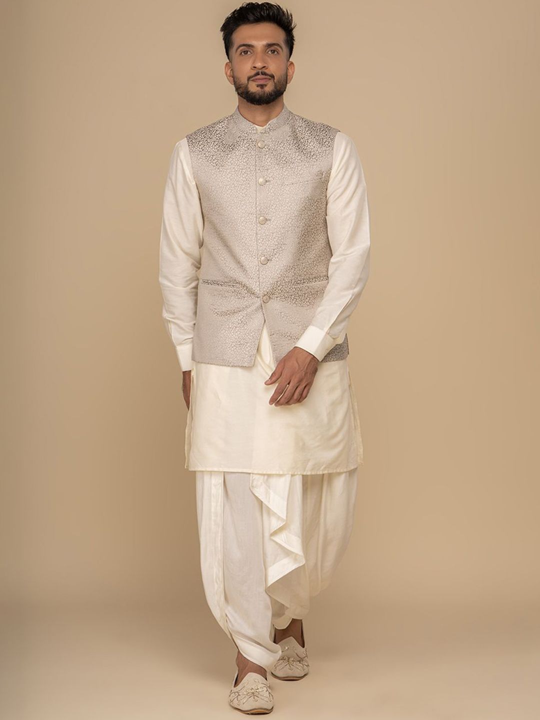 Neumen Mandarin Collar Nehru Jacket
