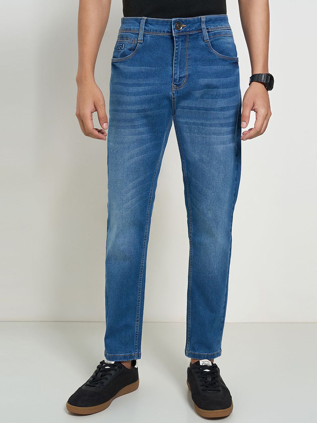 SF JEANS by Pantaloons Men Solid Slim Fit Mid-Rise Light Fade Jeans