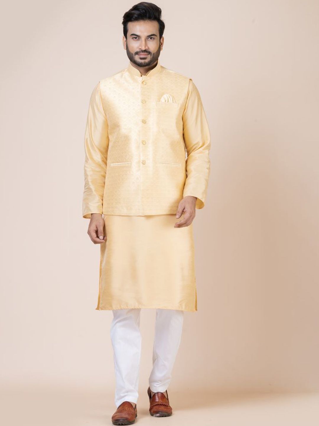 Nawaz's Kurta Mandarin Collar Nehru Jacket