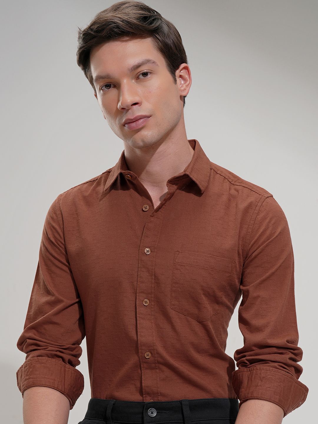 HIGHLANDER Men Comfort Slim Fit Opaque Casual Shirt
