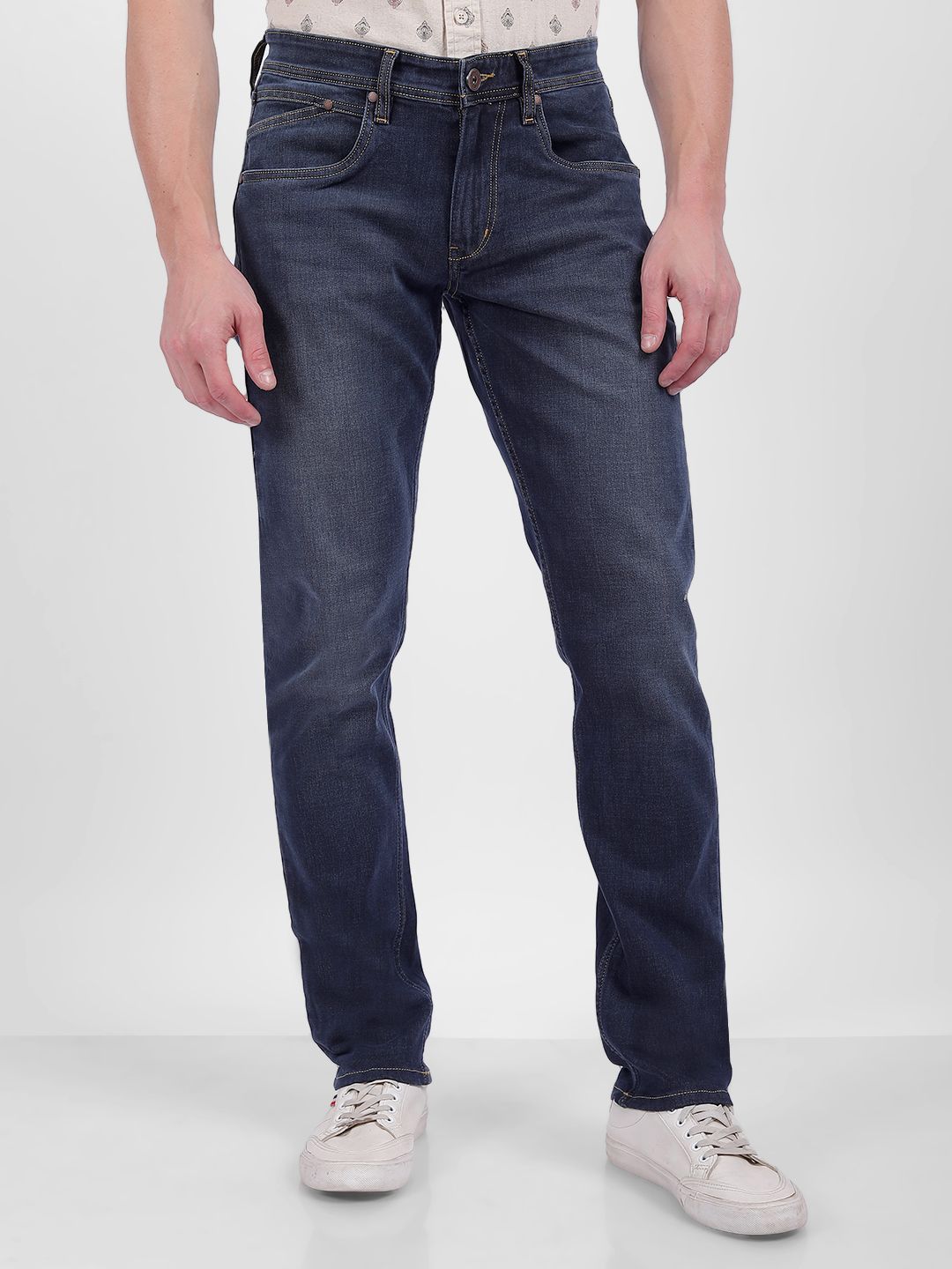 Numero Uno Men Skinny Fit Low-Rise Light Fade Stretchable Jeans