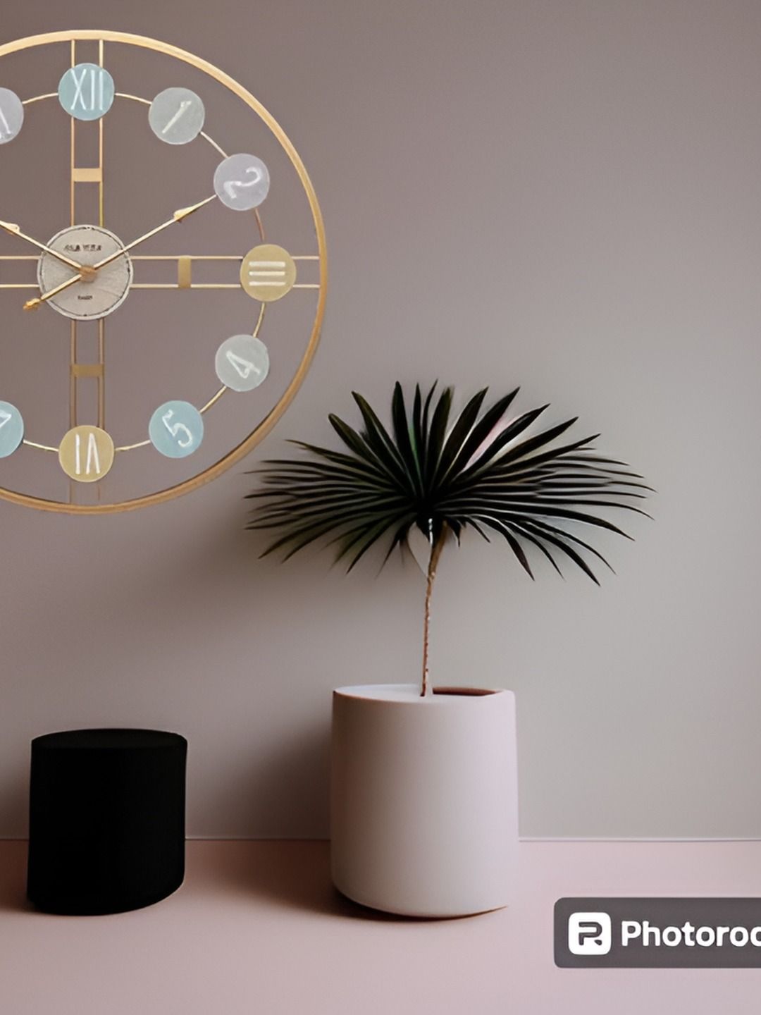 Nutts Copper-Toned & White Round Shaped Analogue Contemporary Wall Clock