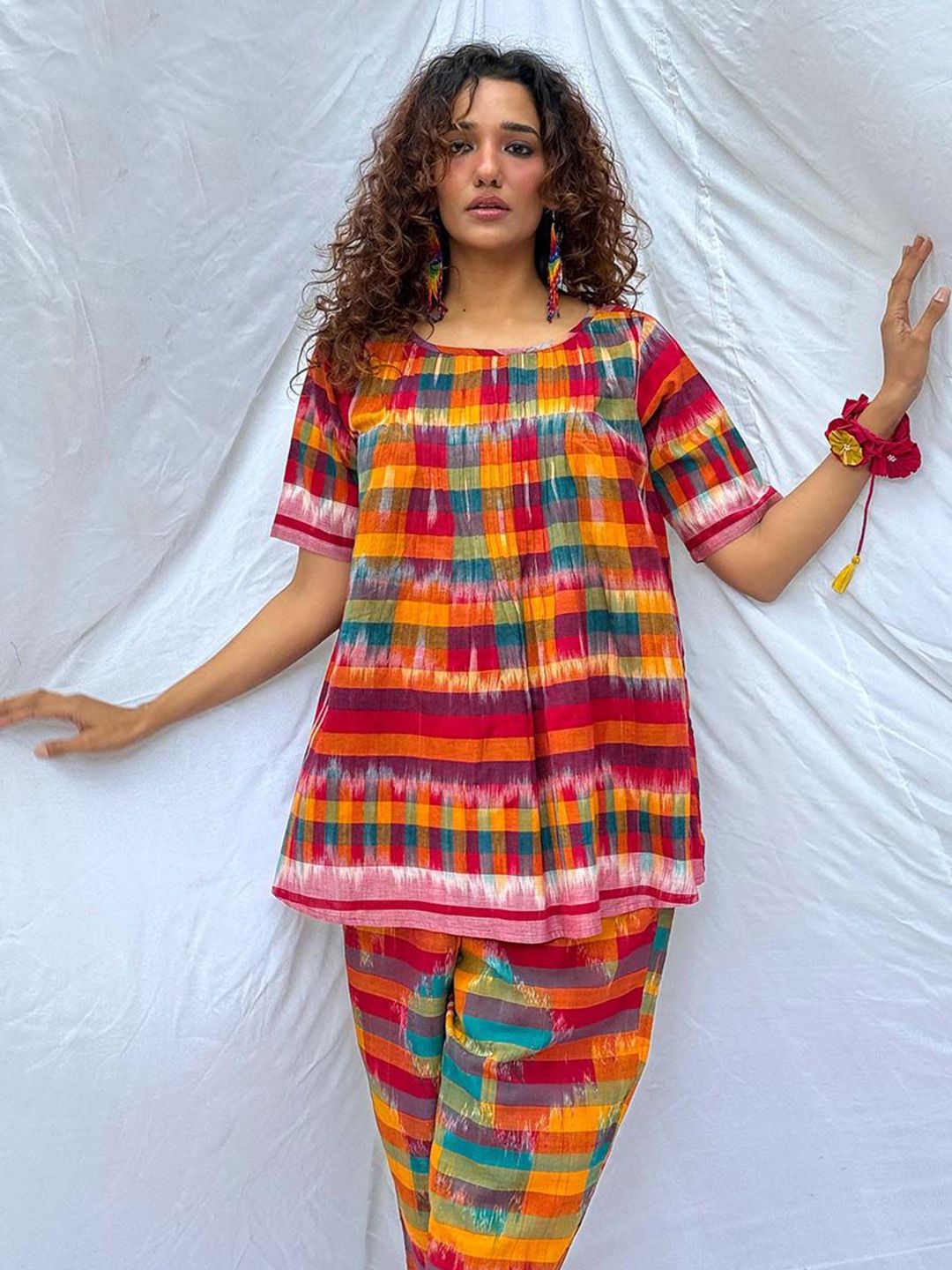 Chidiyaa Checked Cotton Longline Top