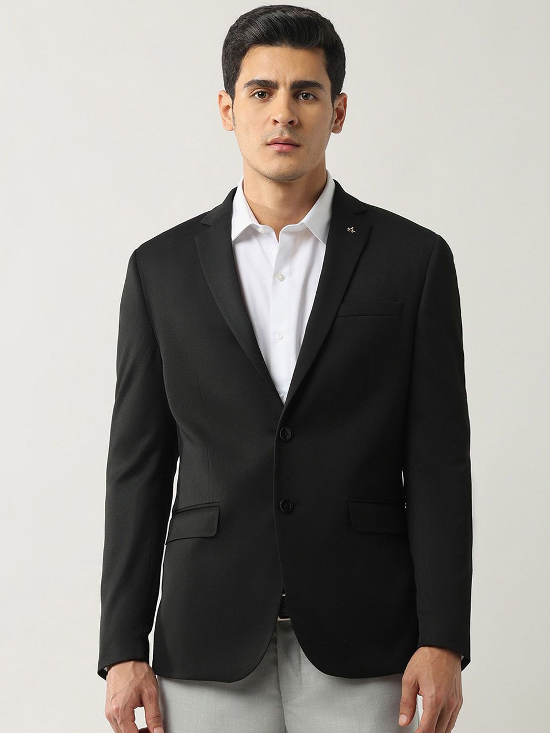Arrow Tailored Fit Single Breasted Blazer