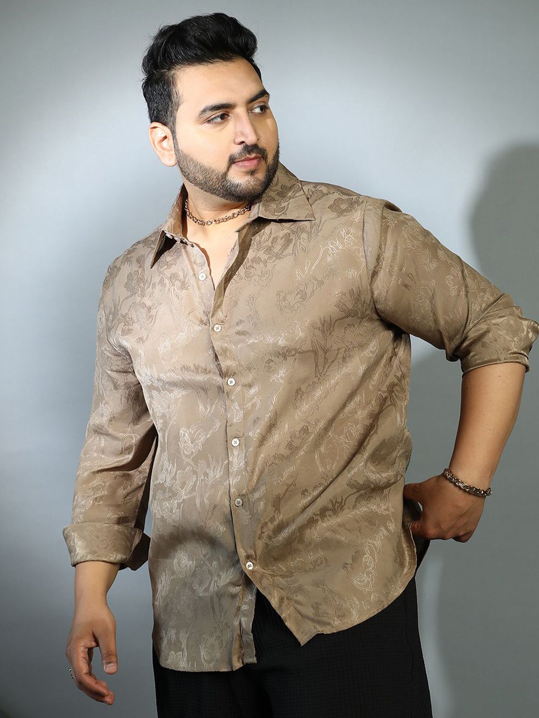 Instafab Plus Men Comfort Opaque Casual Shirt