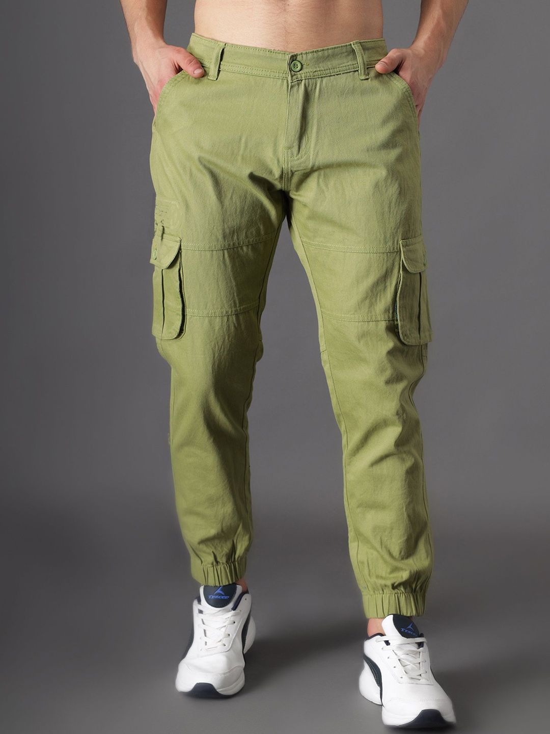 ZAYSH Men Regular Fit Mid-Rise Slash Knee Jeans