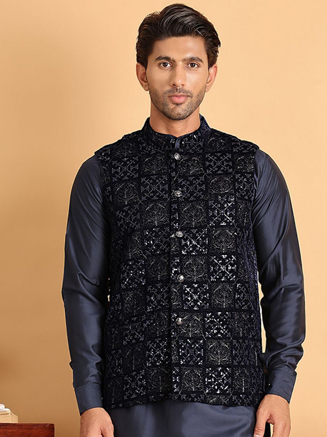 Jompers Men Embroidered Pure Velvet Mandarin Collar Nehru Jacket