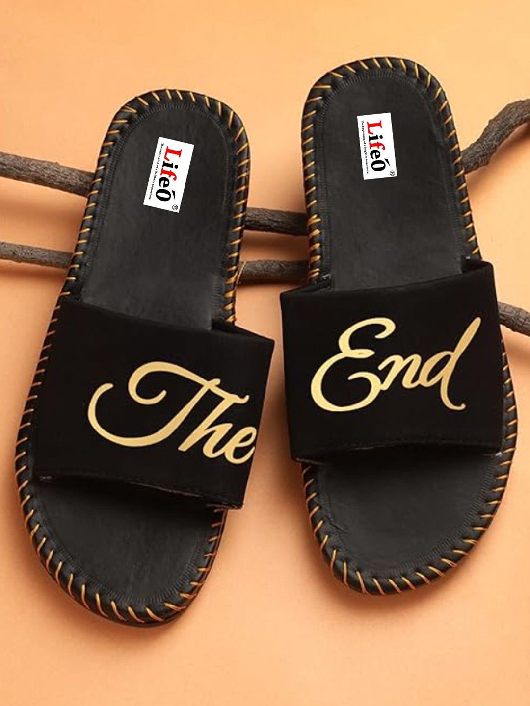 LIFA TRADERS Men Printed Sliders