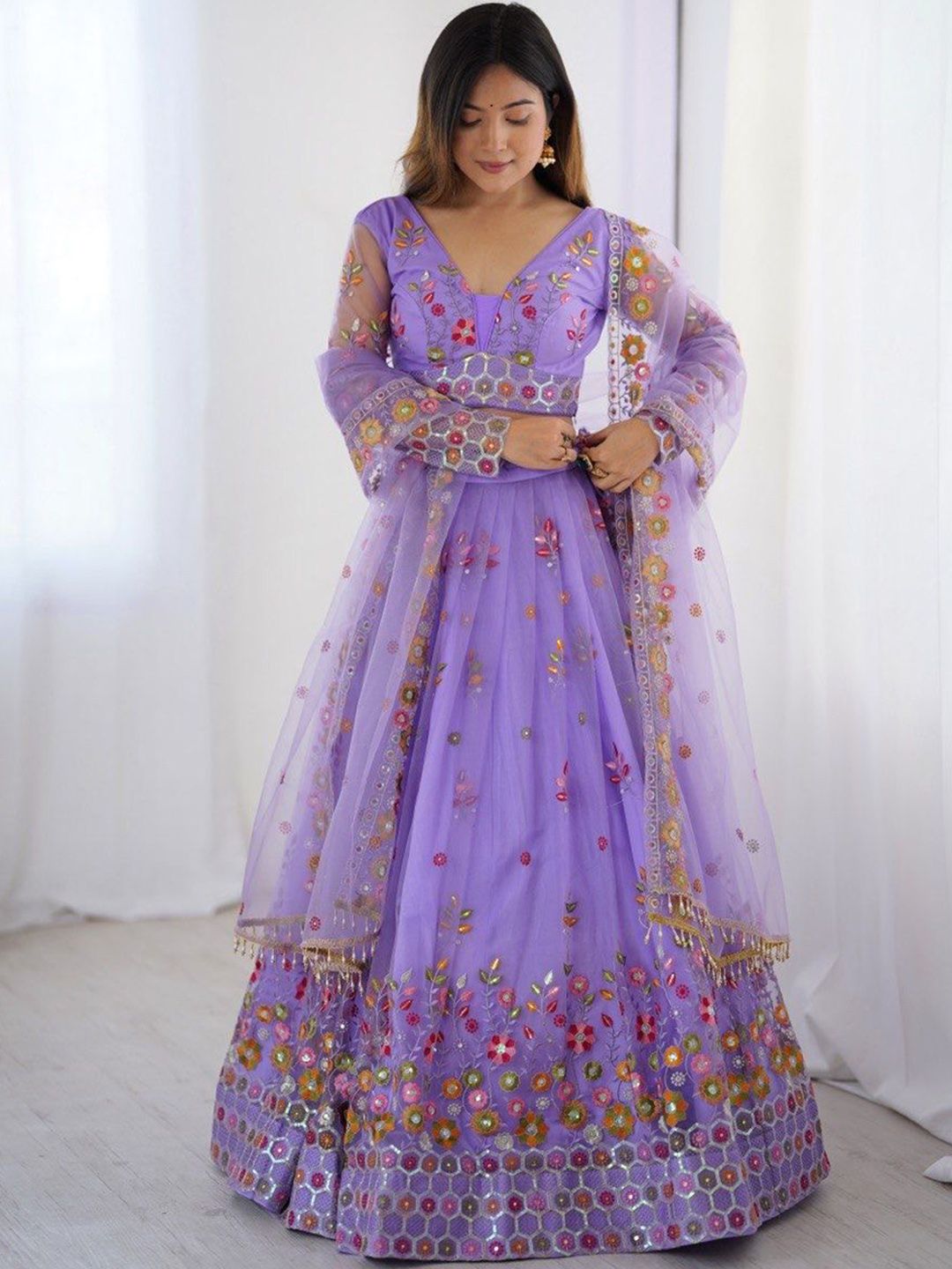 SWEETPEL Floral Embroidered Sequinned Semi-Stitched Lehenga & Unstitched Blouse Set