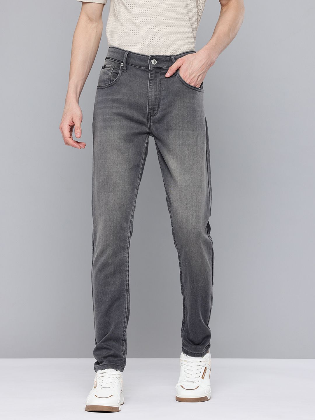 Flying Machine Flying Machine Men Slim Tapered Fit Mid-Rise Light Fade Stretchable Jeans