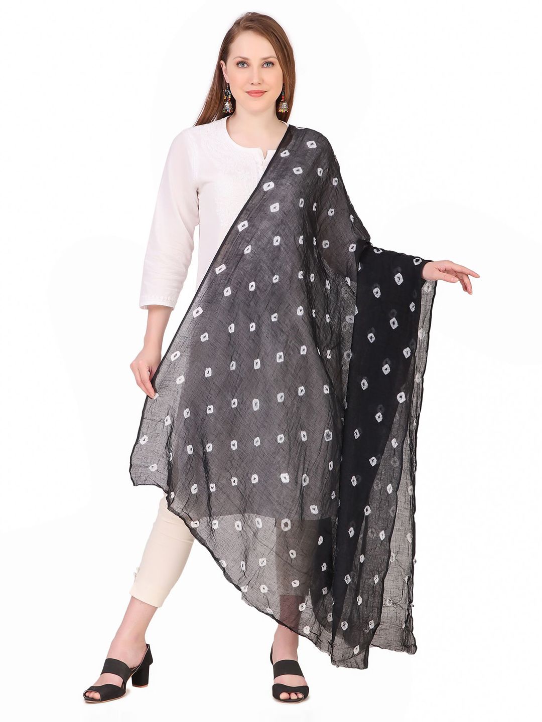 Traditions Bazaar Bandhani Dyed Cotton Dupatta