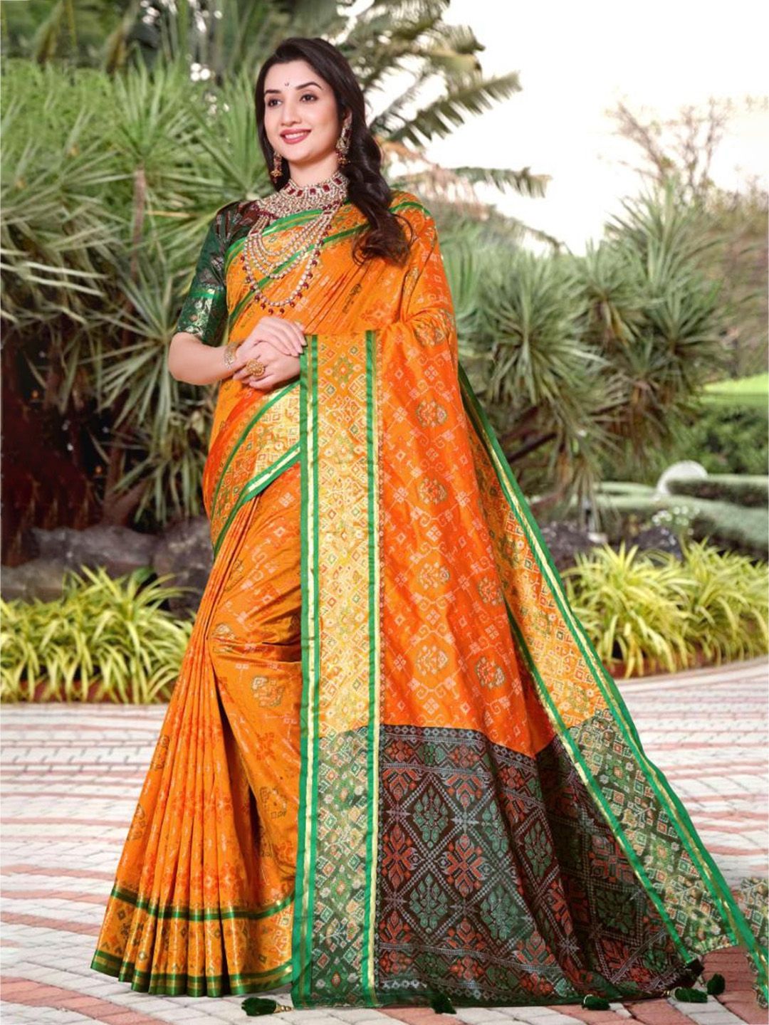 AKSH FASHION Yellow Silk Blend  Sarees