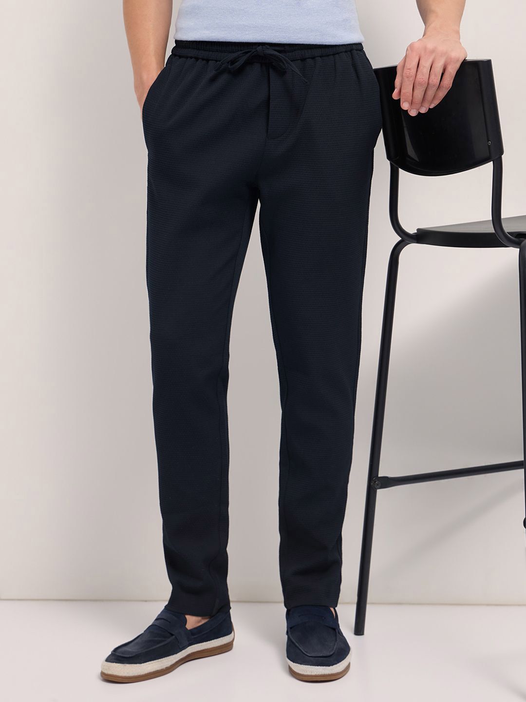 THE BEAR HOUSE Men Textured Slim Fit Low-Rise Formal Trousers