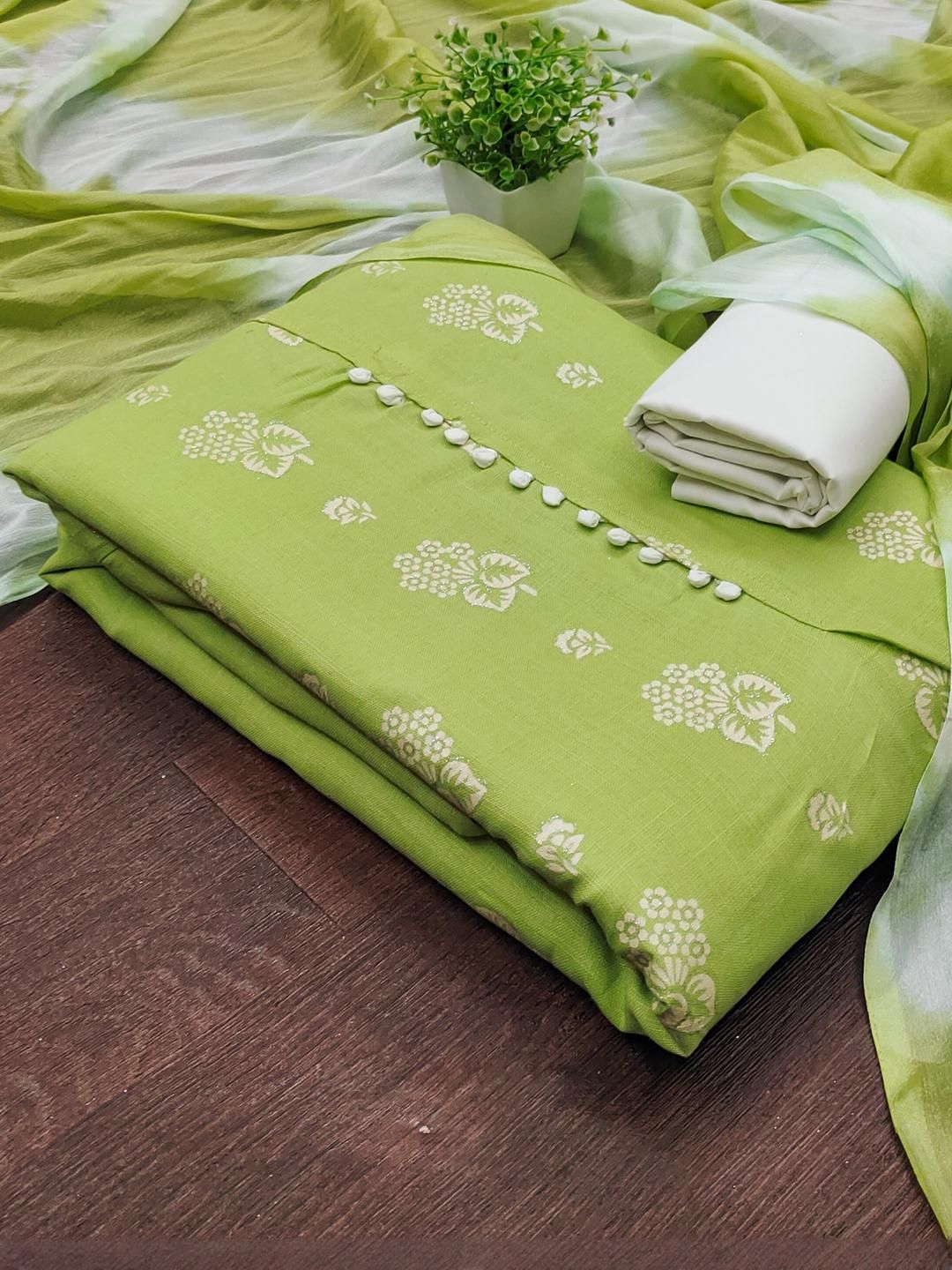 KALINI Women Green Printed Floral Dress Material