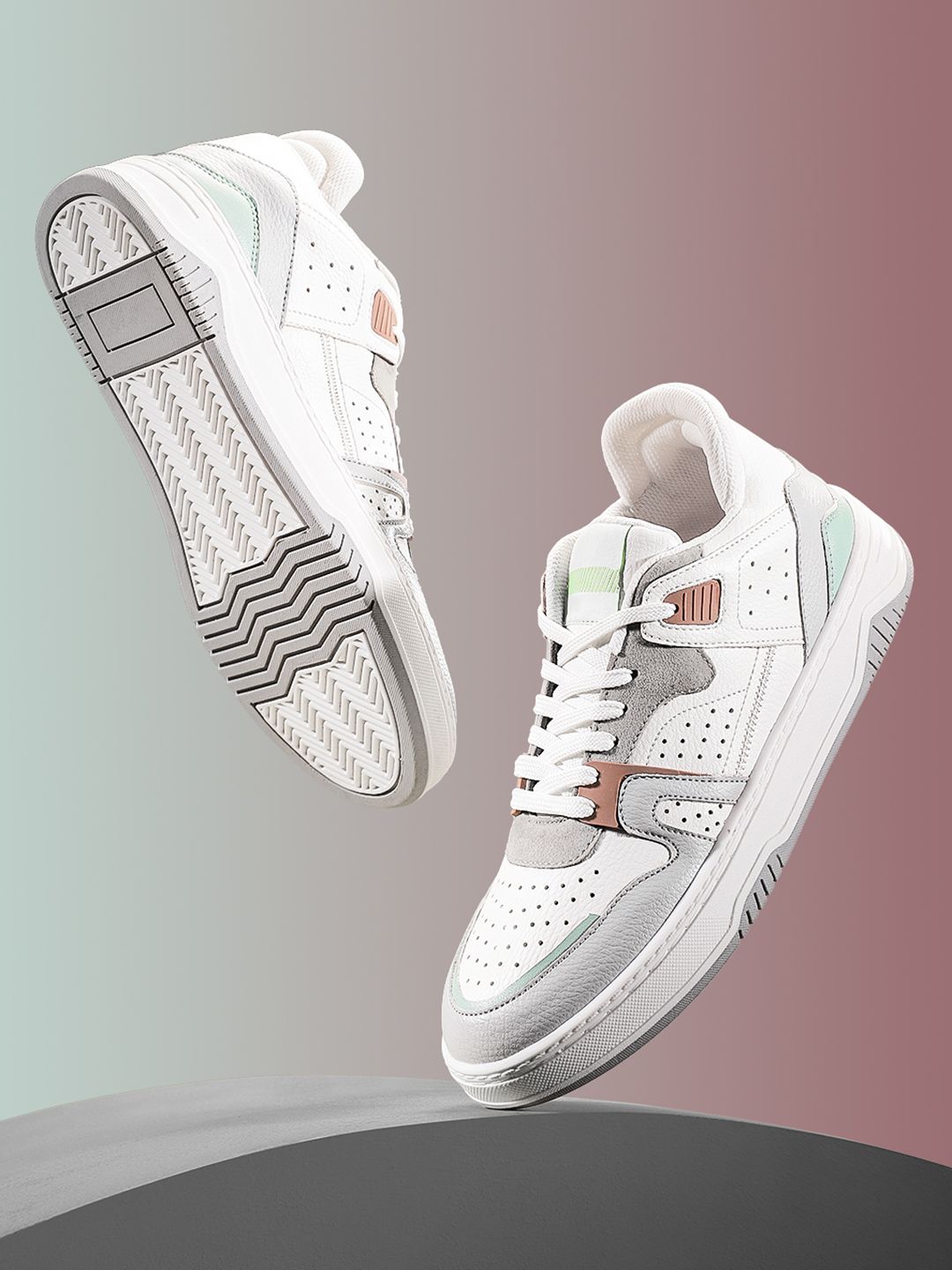 HRX by Hrithik Roshan Women Colourblocked Everyday Sneakers