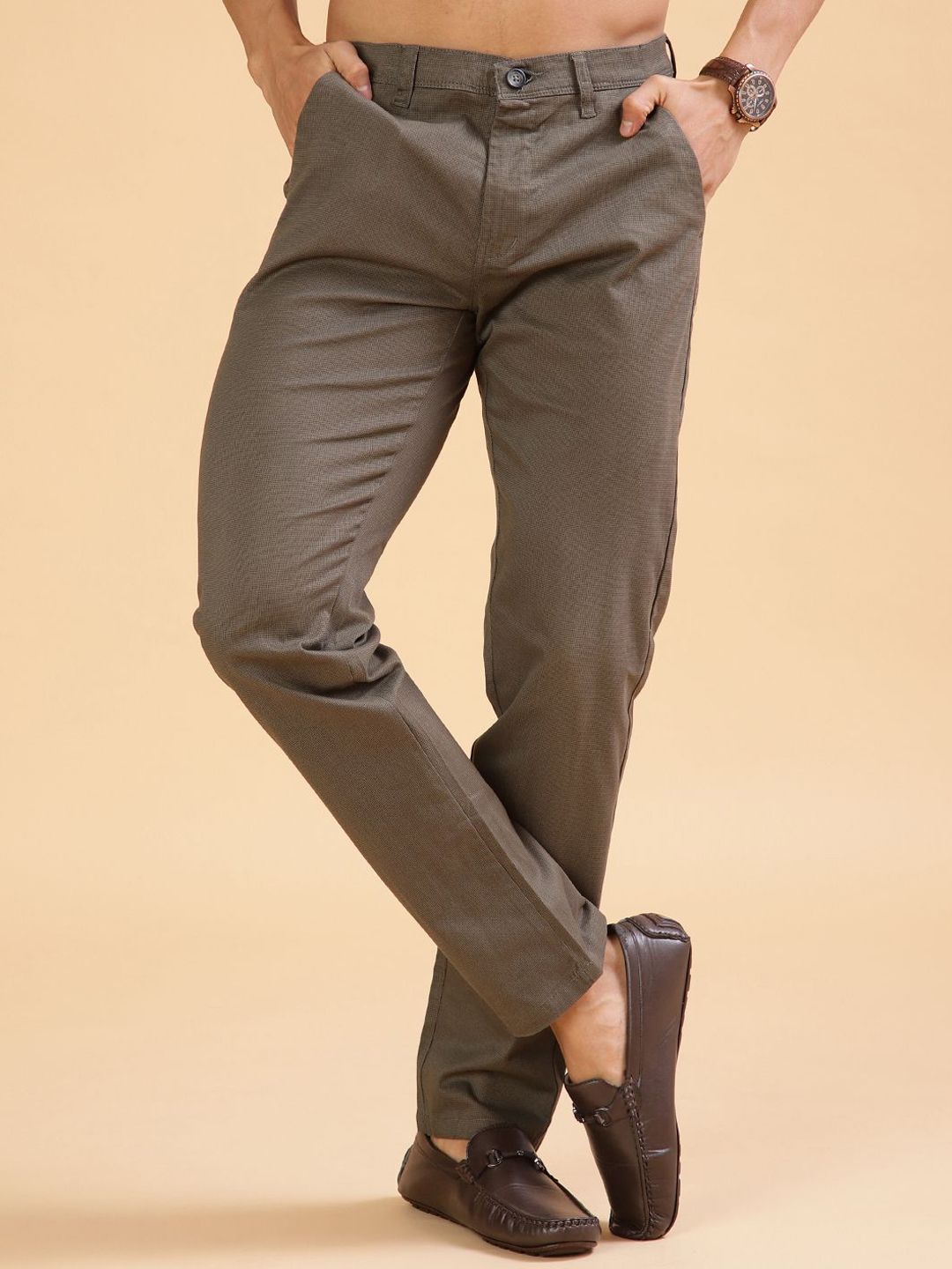 V-Mart Men Regular Fit Mid-Rise Chinos Trouser