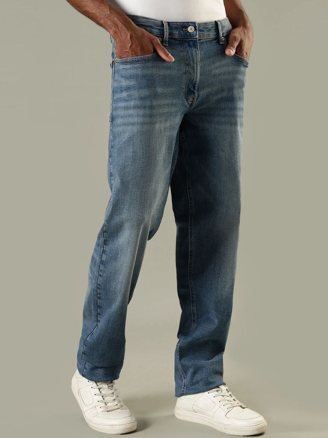 Slim Fit Mid-Rise Heavy Fade Mid-Wash Jeans
