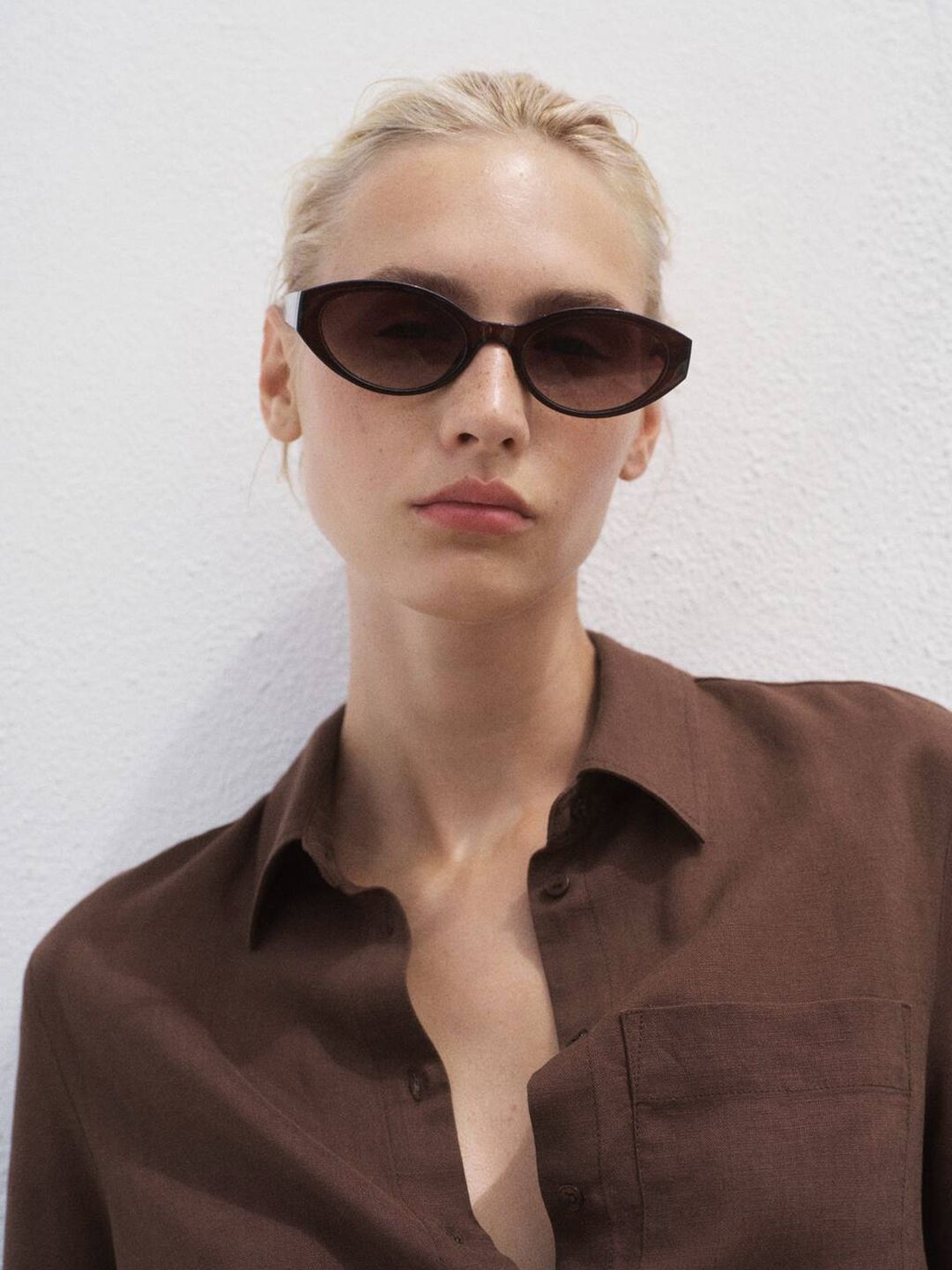Spread Collar Relaxed Fit Casual Shirt