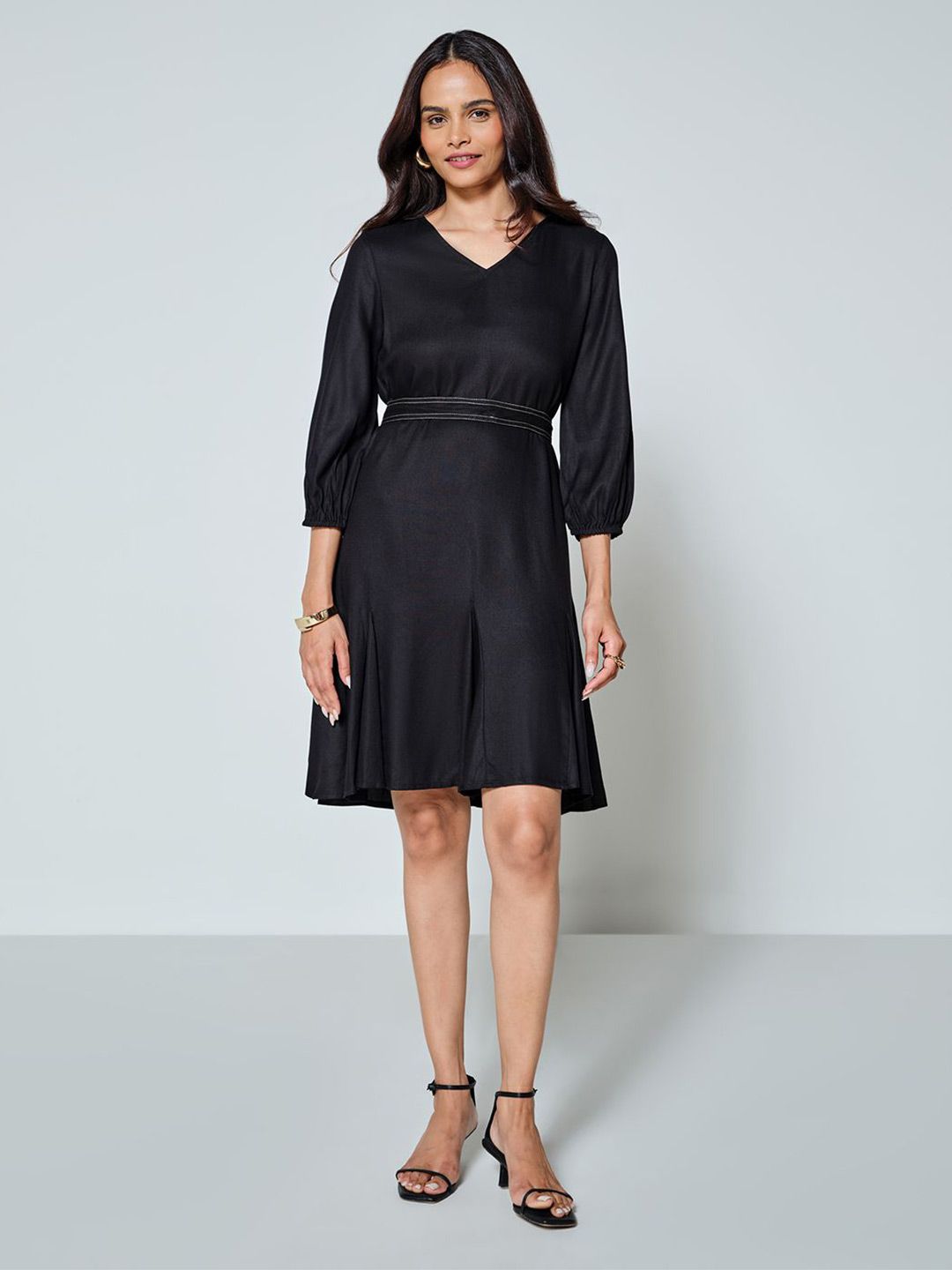 AND AND Women V Neck Fit & Flare Dress
