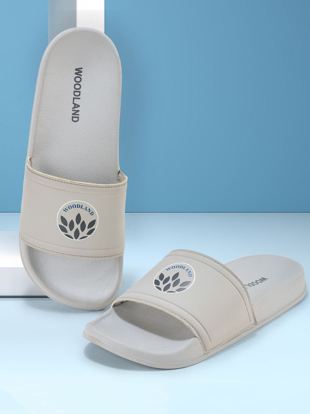 Woodland Men Printed Sliders