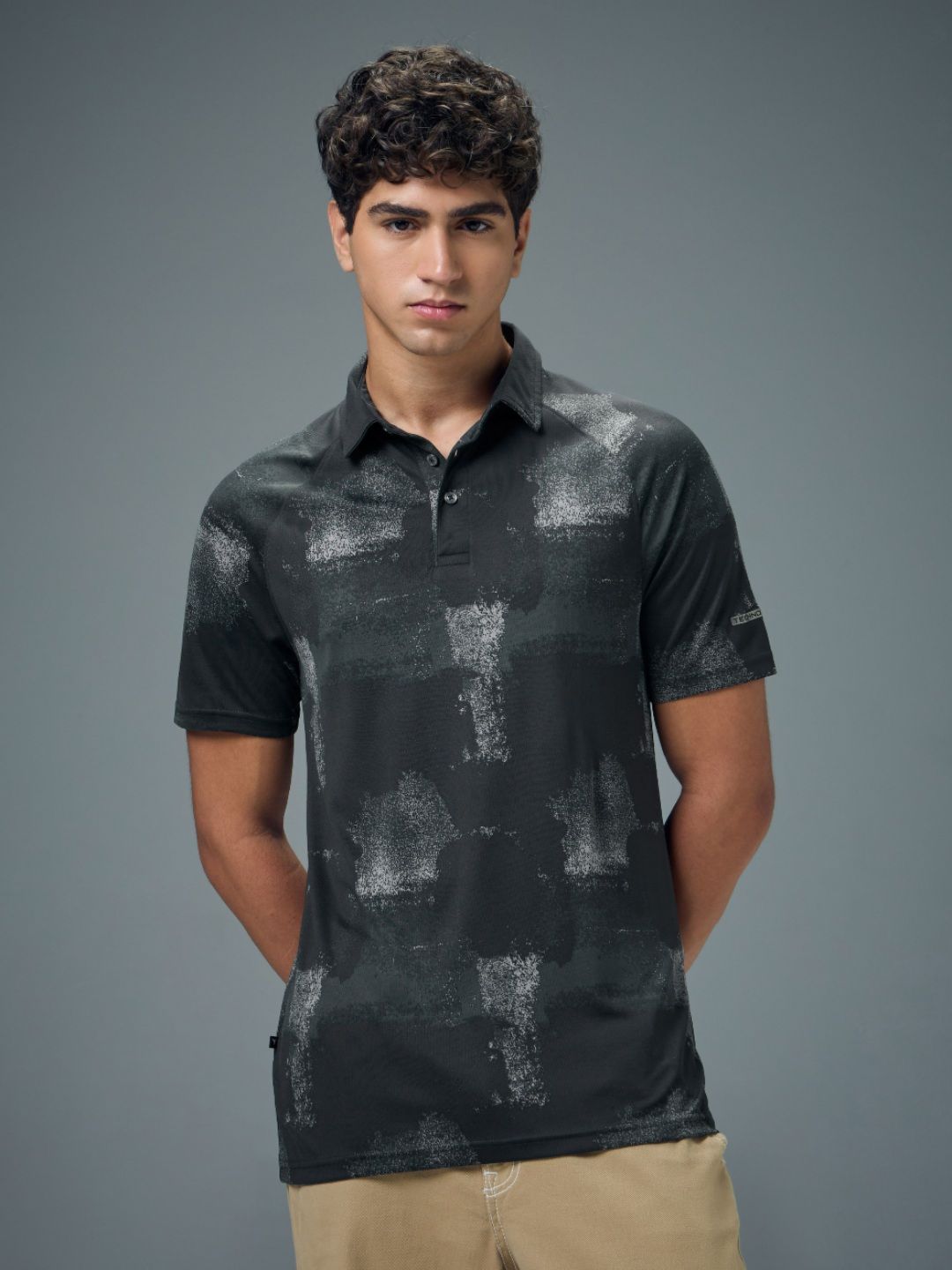 Technosport Men Anti Static Abstract Printed Polo Collar Slim Fit T-shirt