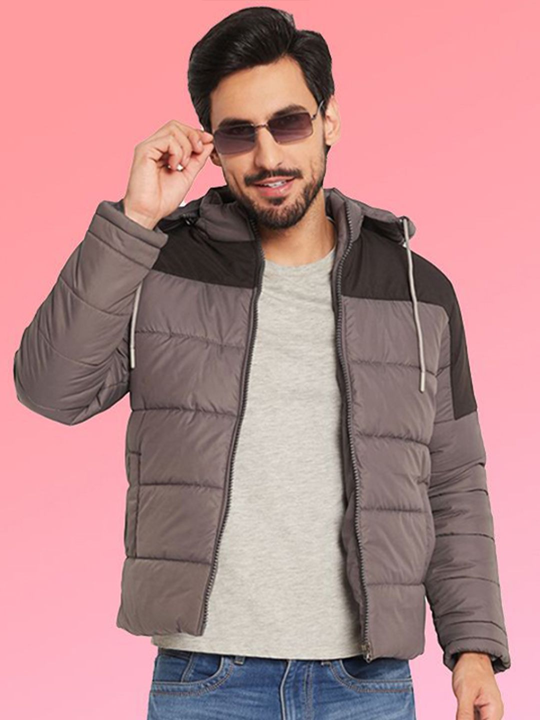 VERO AMORE Men Hooded Colourblocked Lightweight Puffer Jacket