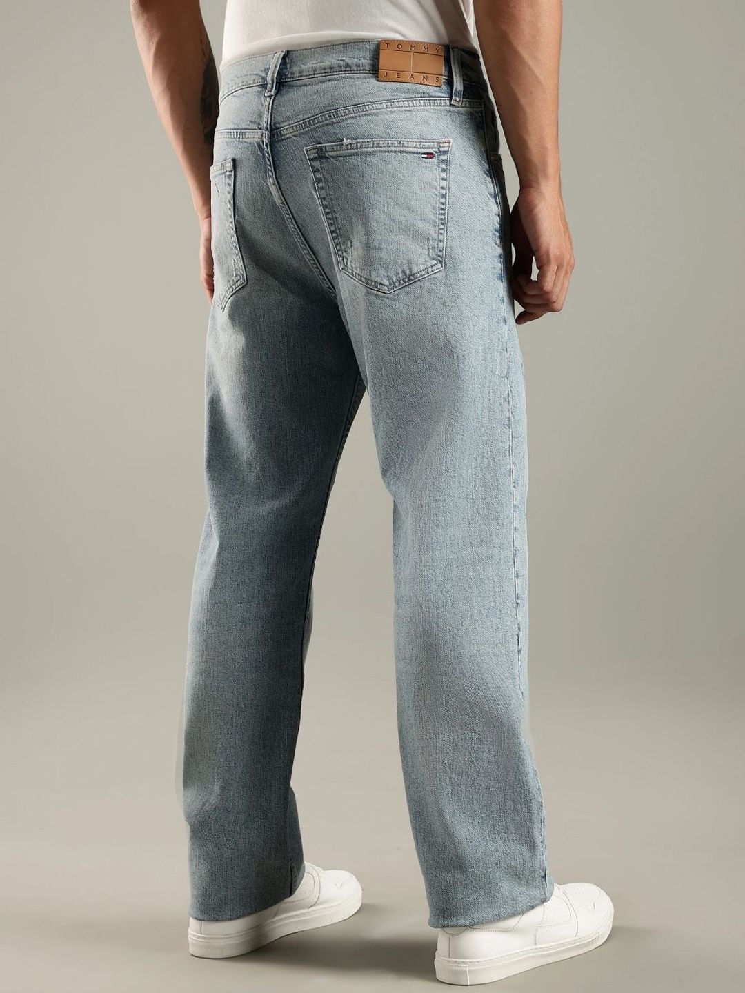Europe Regular Fit Mid-Rise Low Distress Light Fade Jeans