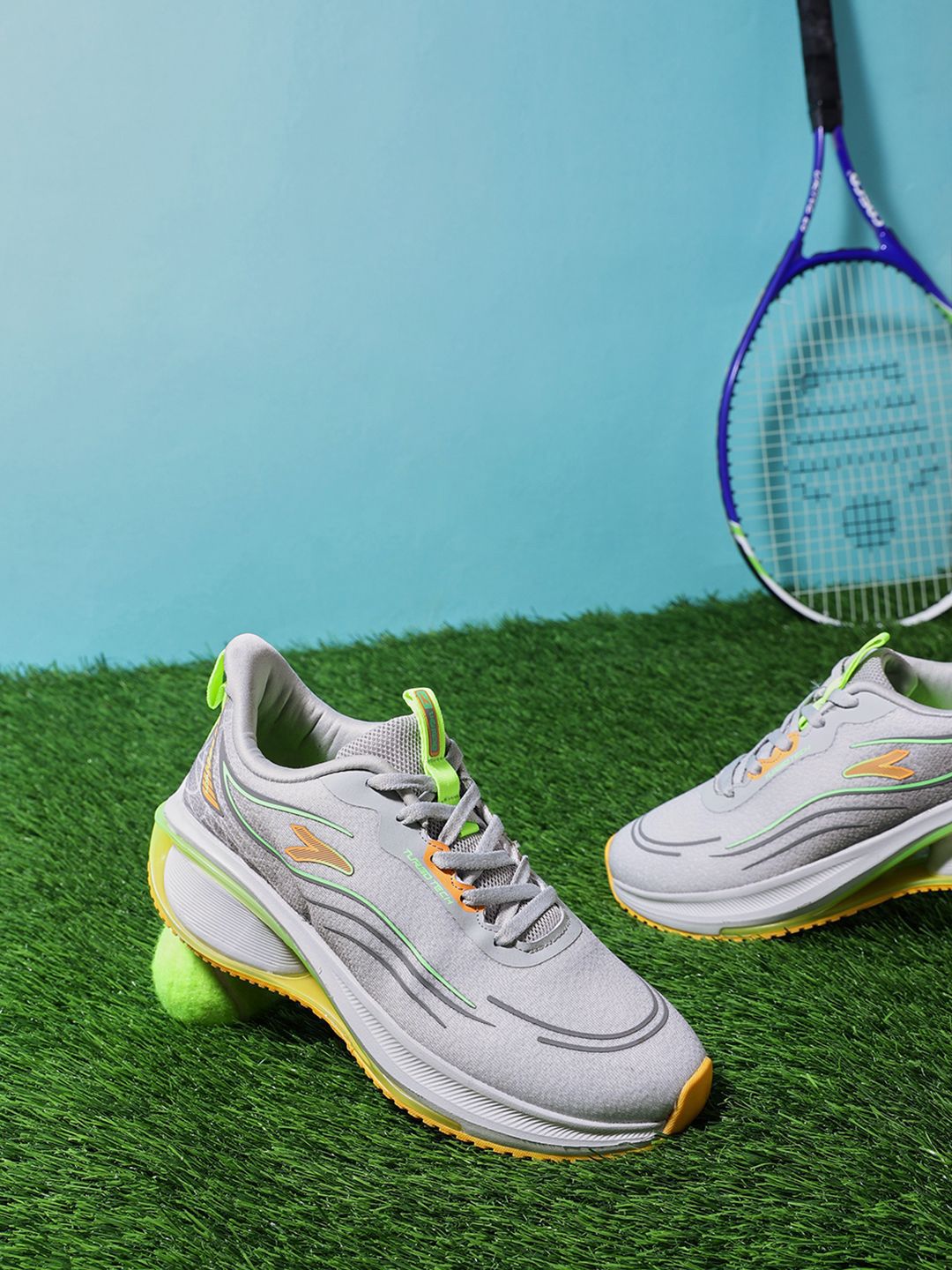 Action Men Colourblocked Running Sports Shoes