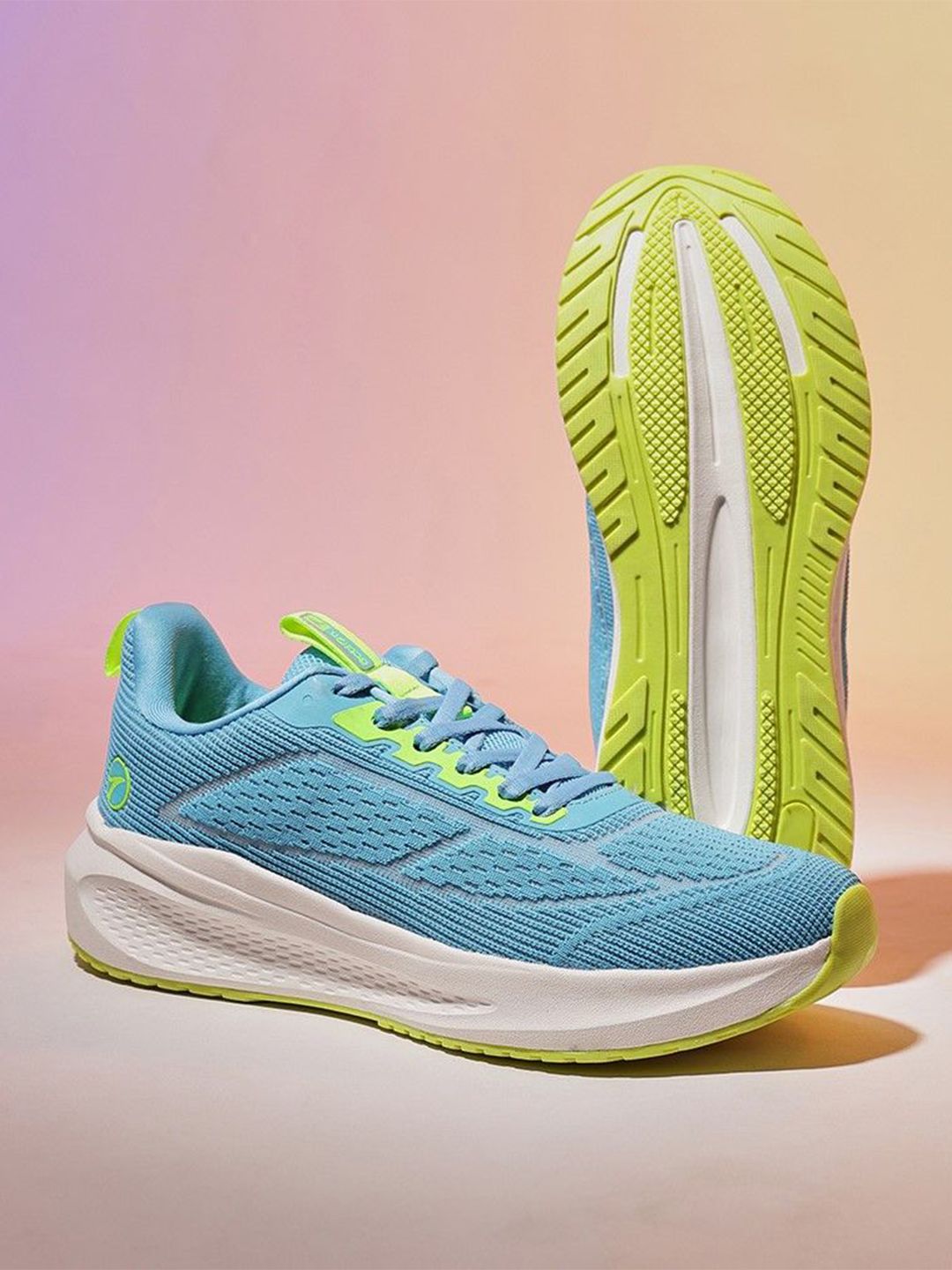 Action Men Mesh Lace Up Running Non-Marking Shoes