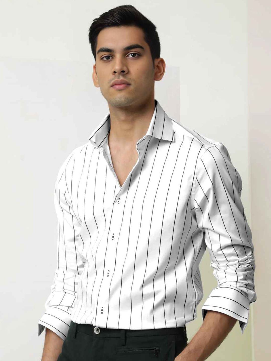MISCHIEF MONKEY Men Classic Tailored Fit Vertical Striped Pure Cotton Casual Shirt