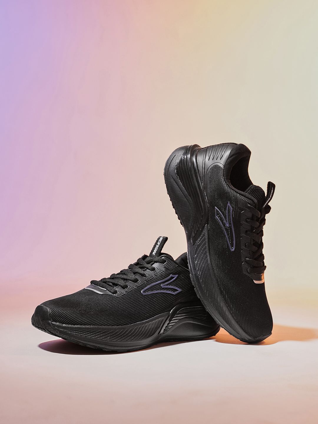 Action Men Mesh Running Non-Marking Shoes