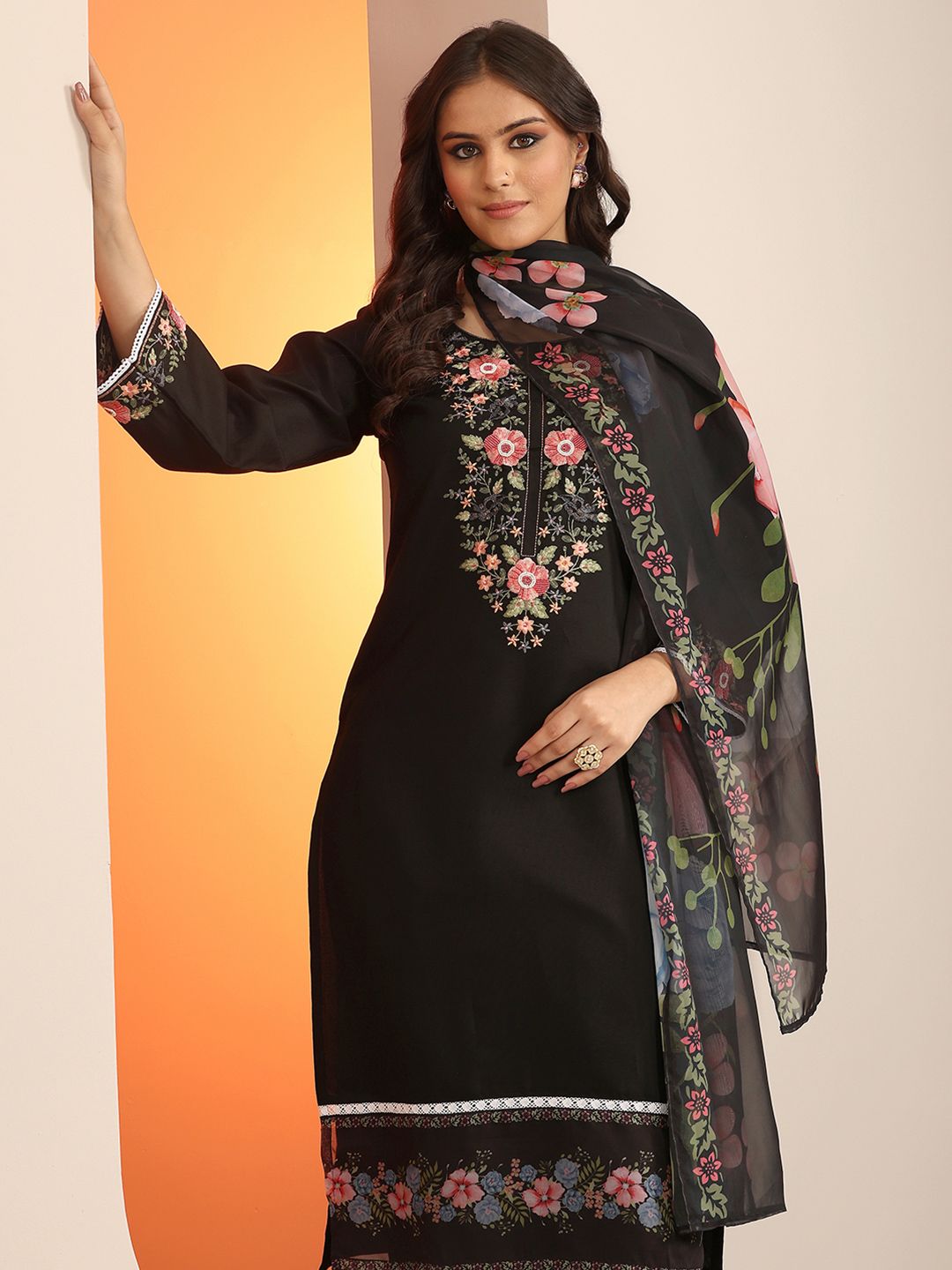 Libas Libas Women Woven Design Embroidered Kurta with Trousers & Dupatta