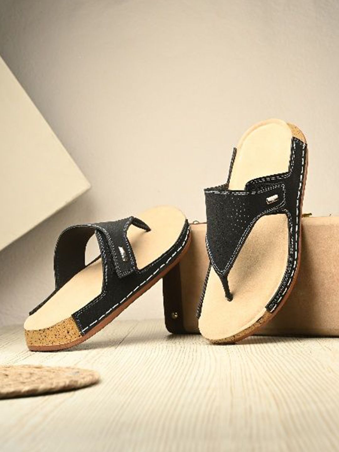 FAV SHOES Men Slip-On