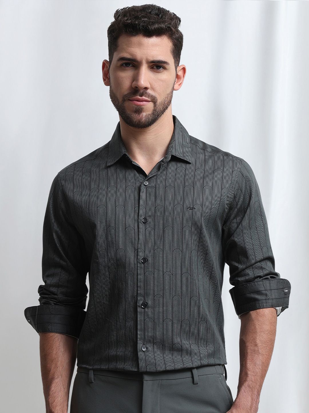 Mufti Mufti Men Slim Fit Striped Party Shirt